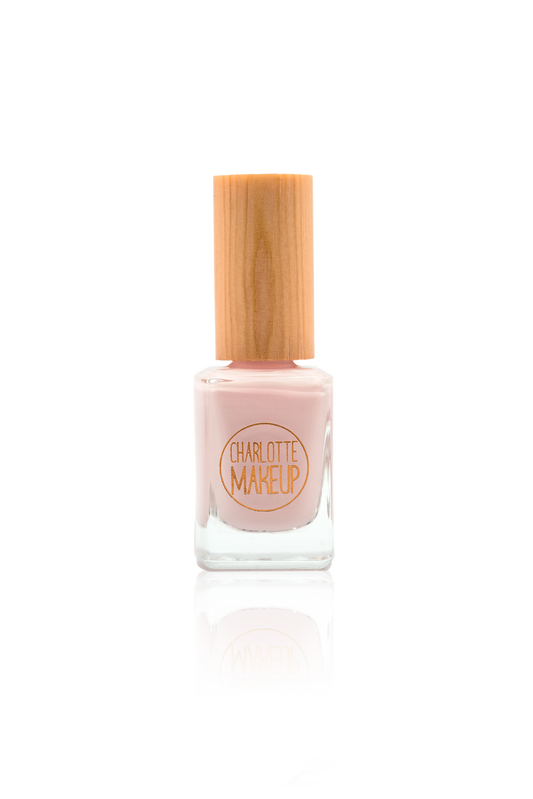 Natural and vegan nail polish